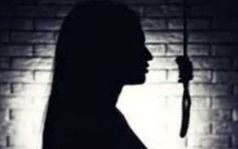 धनकुटामा झुन्डिएको अवस्थामा तीन जना फेला, मादक पदार्थले लिएको हुनसक्छ ज्यान