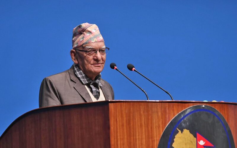 संघीयताकै पक्षधरलाई पनि प्रदेश संरचना घाणो भएको छ: चित्रबहादुर केसी