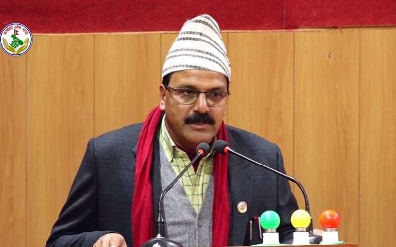 कर्णालीका मुख्यमन्त्री राजकुमार शर्माले प्रदेश सभालाई सम्बोधन गर्दै दिए राजीनामा