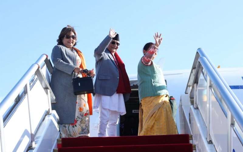 जनवादी गणतन्त्र चीनको चारदिने औपचारिक भ्रमण पूरा गरी आज स्वदेश फर्किँदै प्रधानमन्त्री ओली